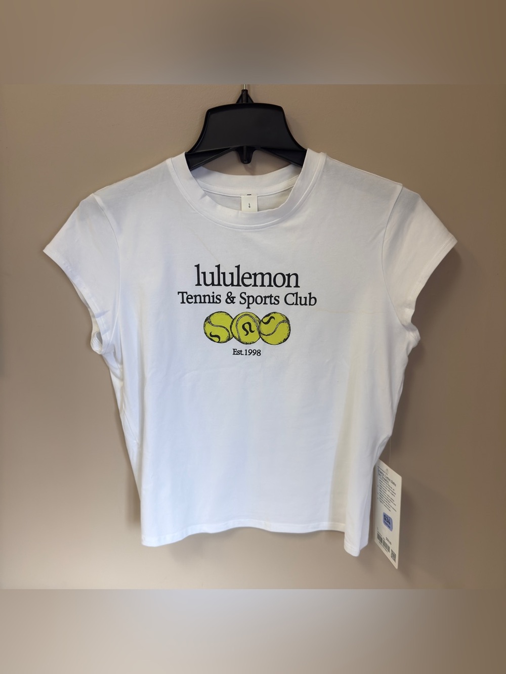 lululemon Organic Cotton Baby Tee Graphic L. With light yellow water stains